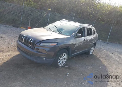 2015 Jeep Cherokee Latitude z USA, uszkodzony, nr VIN 1C4PJMCS9FW551307